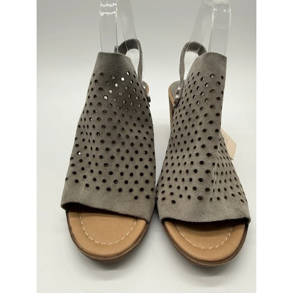 Sophia Milano Gray Suede Perforated‎ Leather Block Heel Sandals Made in Italy 8